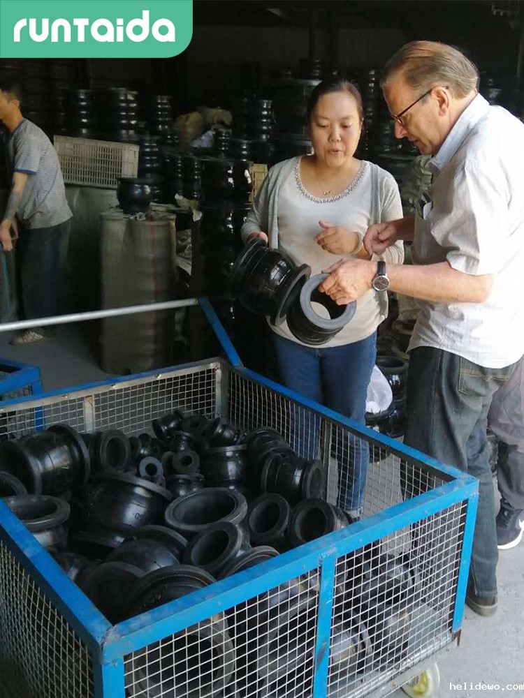 raybet网投国外客户访厂验货